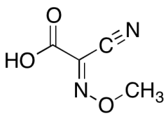 2-Cyano-2-(methoxyimino)acetic Acid