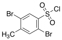 2,5-dibromo-4-methylbenzene-1-sulfonyl chloride