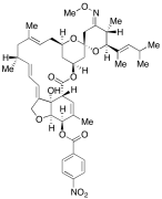 5-O-(4-nitrobenzoyl)moxidectin